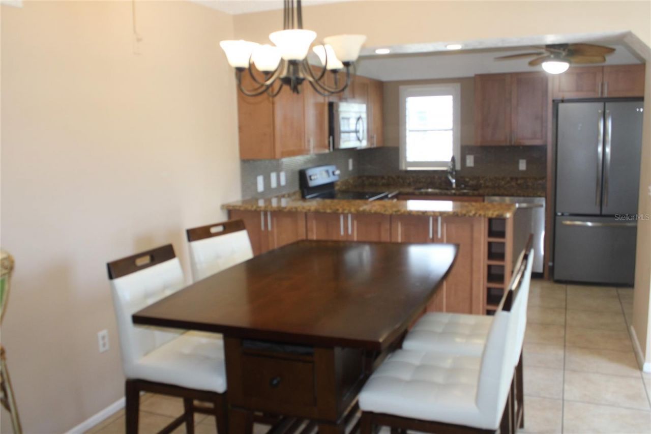 5400 34th Street W, Unit D2, Bradenton, FL 34210 Photo