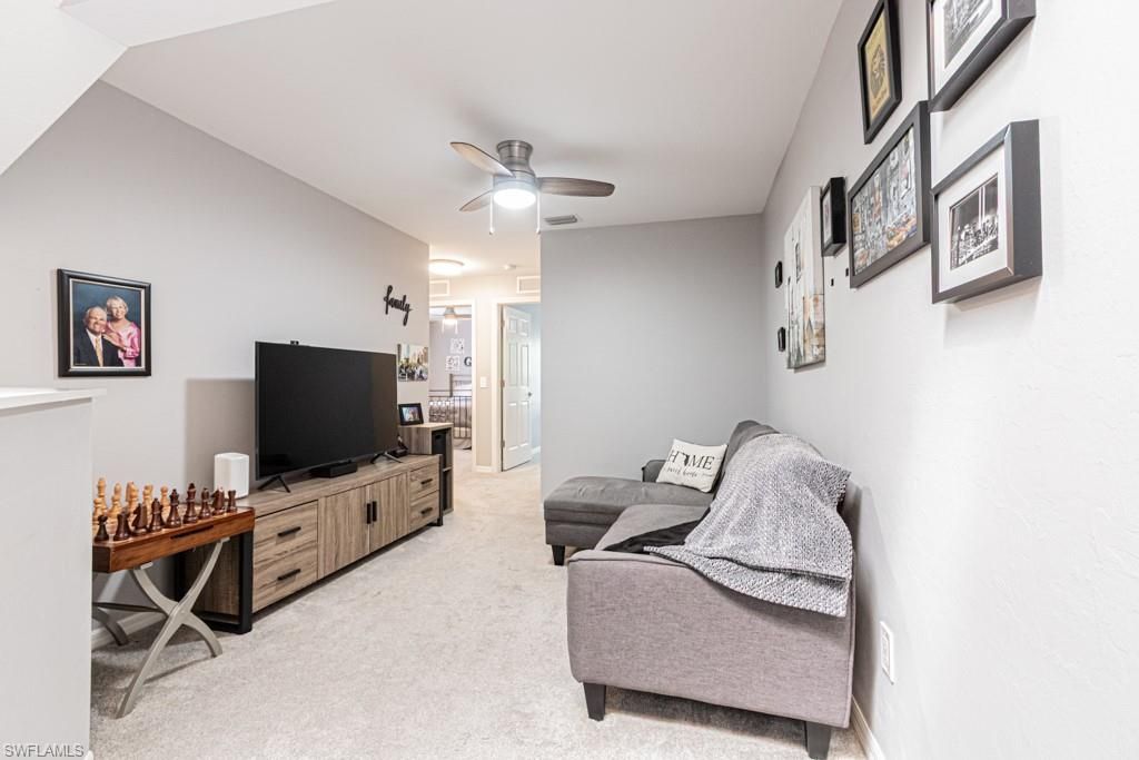 4544 Court Way, Unit 18D, Naples, FL 34109 Photo