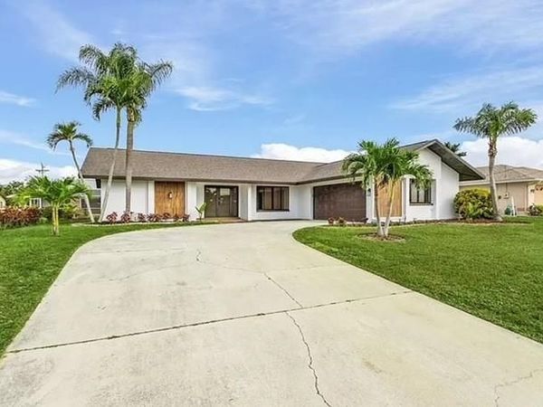 813 SW 52nd Street, Cape Coral, FL 33914