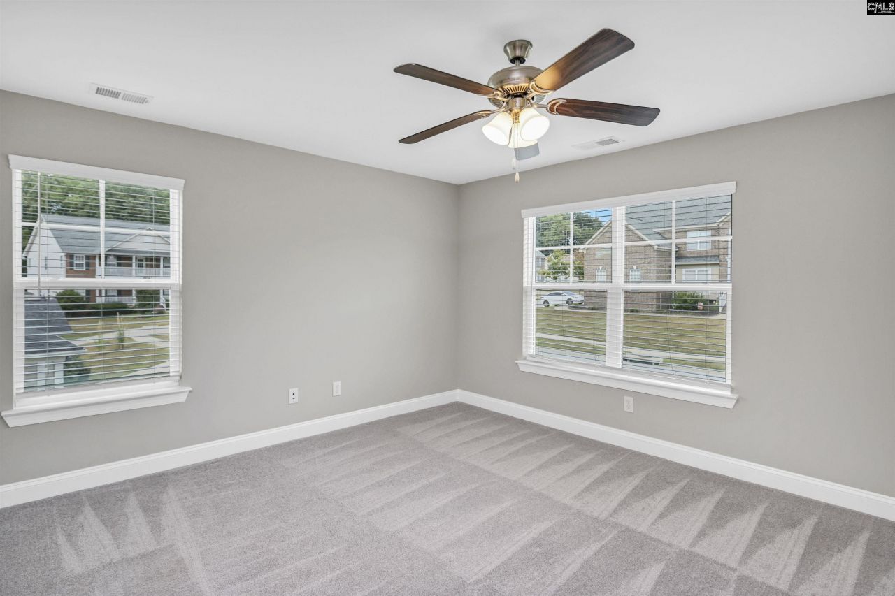 357 Southberry Way Photo 23