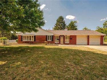 5095 Wheaton Street, Centerville, OH 45429