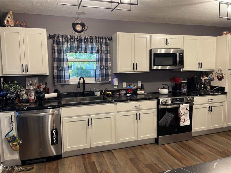 4000 State Route 152, Dillonvale, OH 43917 Photo 16