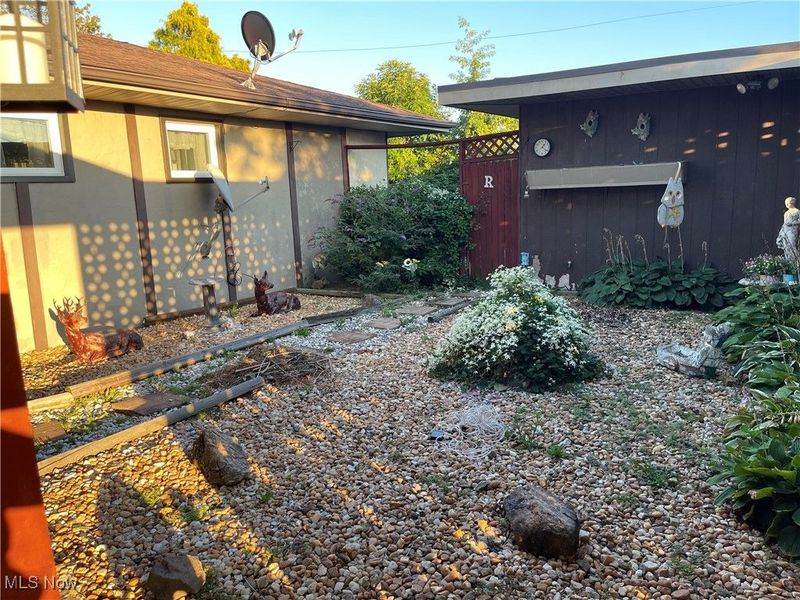 4000 State Route 152, Dillonvale, OH 43917 Photo 3