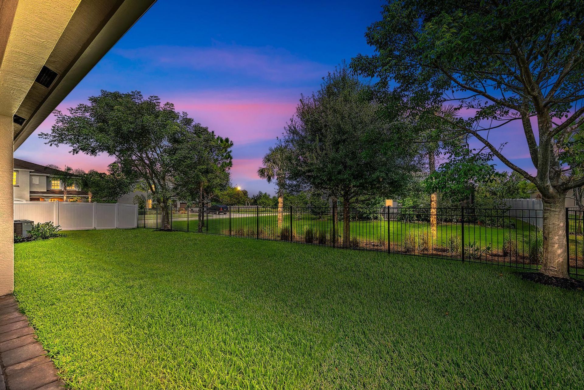 2570 SW Berry Park Circle, Palm City, FL 34990 Photo