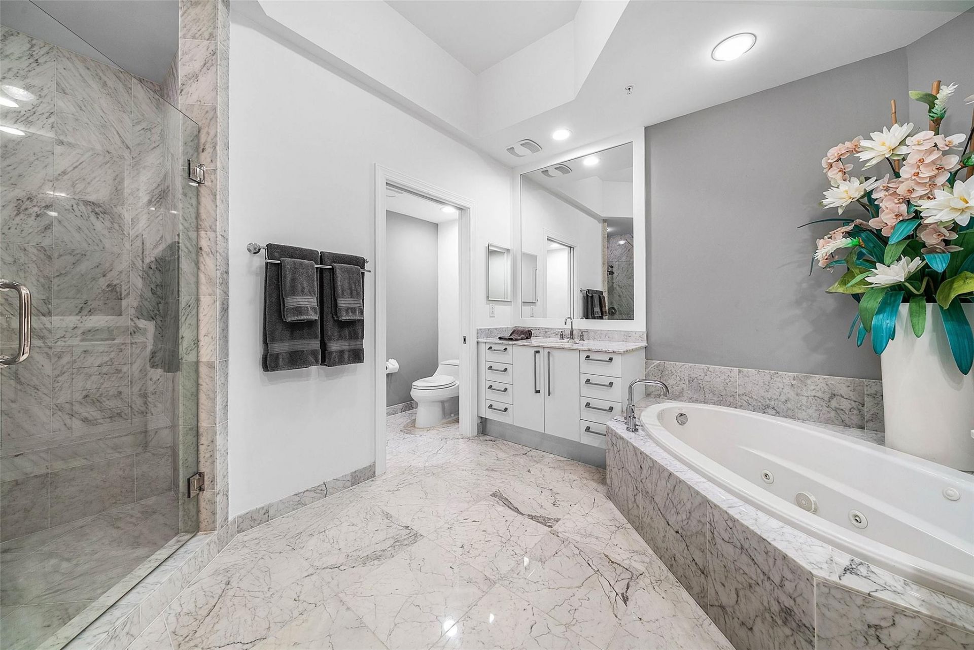 3535 S Ocean Drive, Unit 2605, Hollywood, FL 33019 Photo