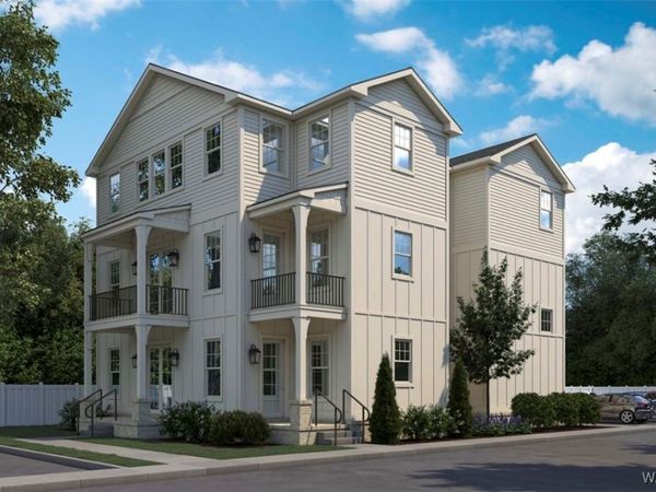 1460 15th Avenue, Unit 102, Tuscaloosa, AL 35401