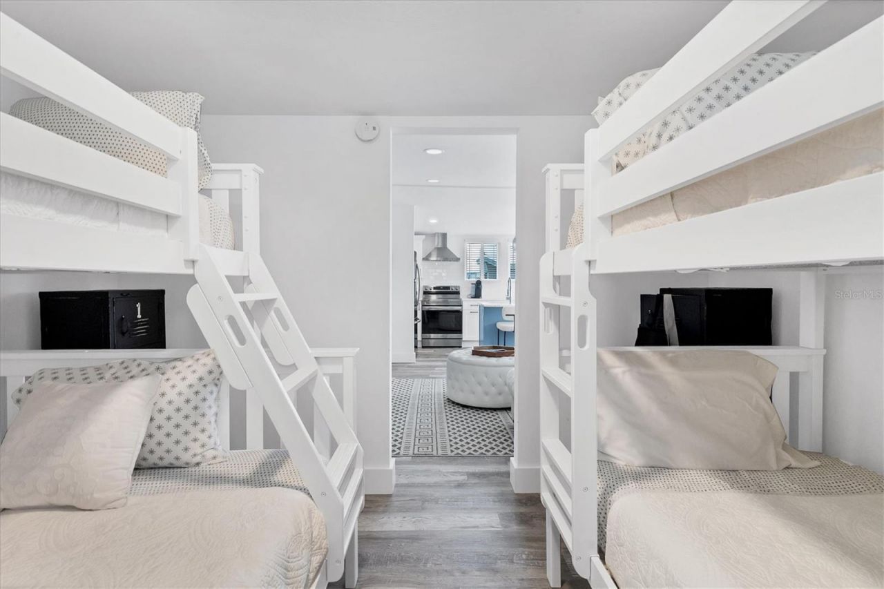 2009 Iowa Avenue, Bradenton, FL 34207 Photo