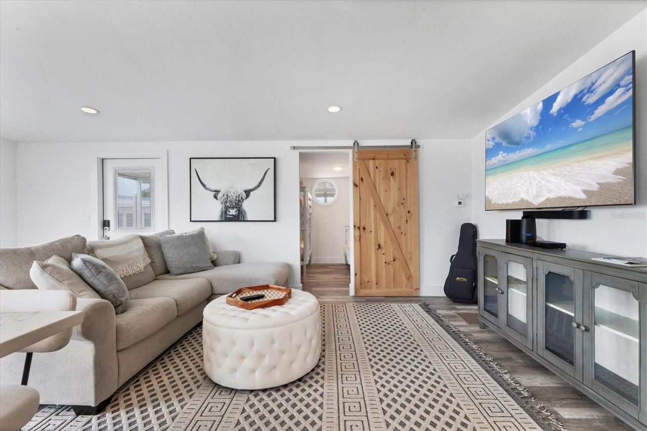 2009 Iowa Avenue, Bradenton, FL 34207 Photo