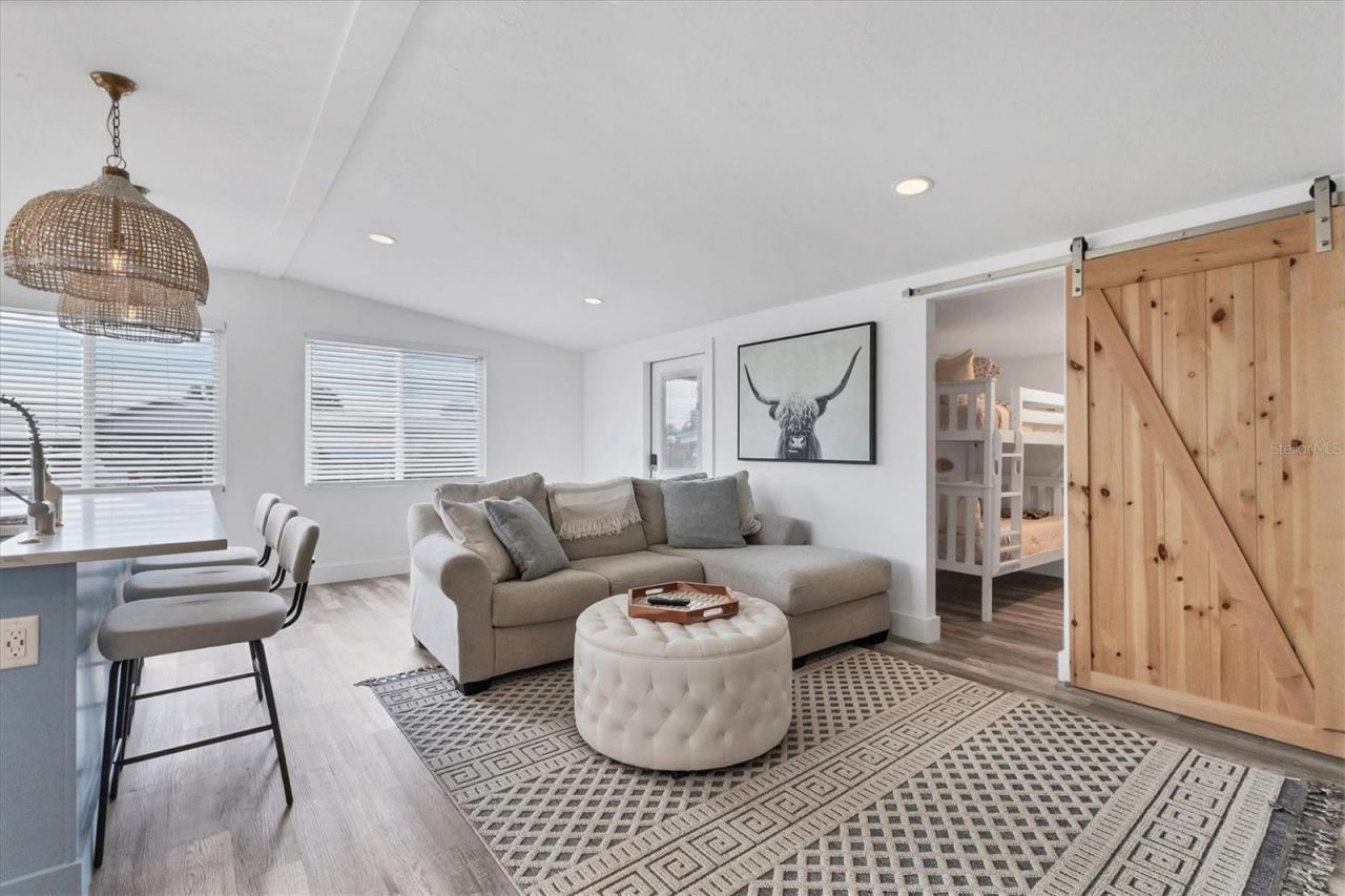 2009 Iowa Avenue, Bradenton, FL 34207 Photo