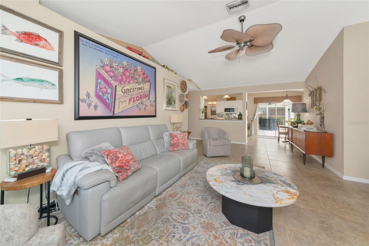 5717 28th Street E, Bradenton, FL 34203 Photo