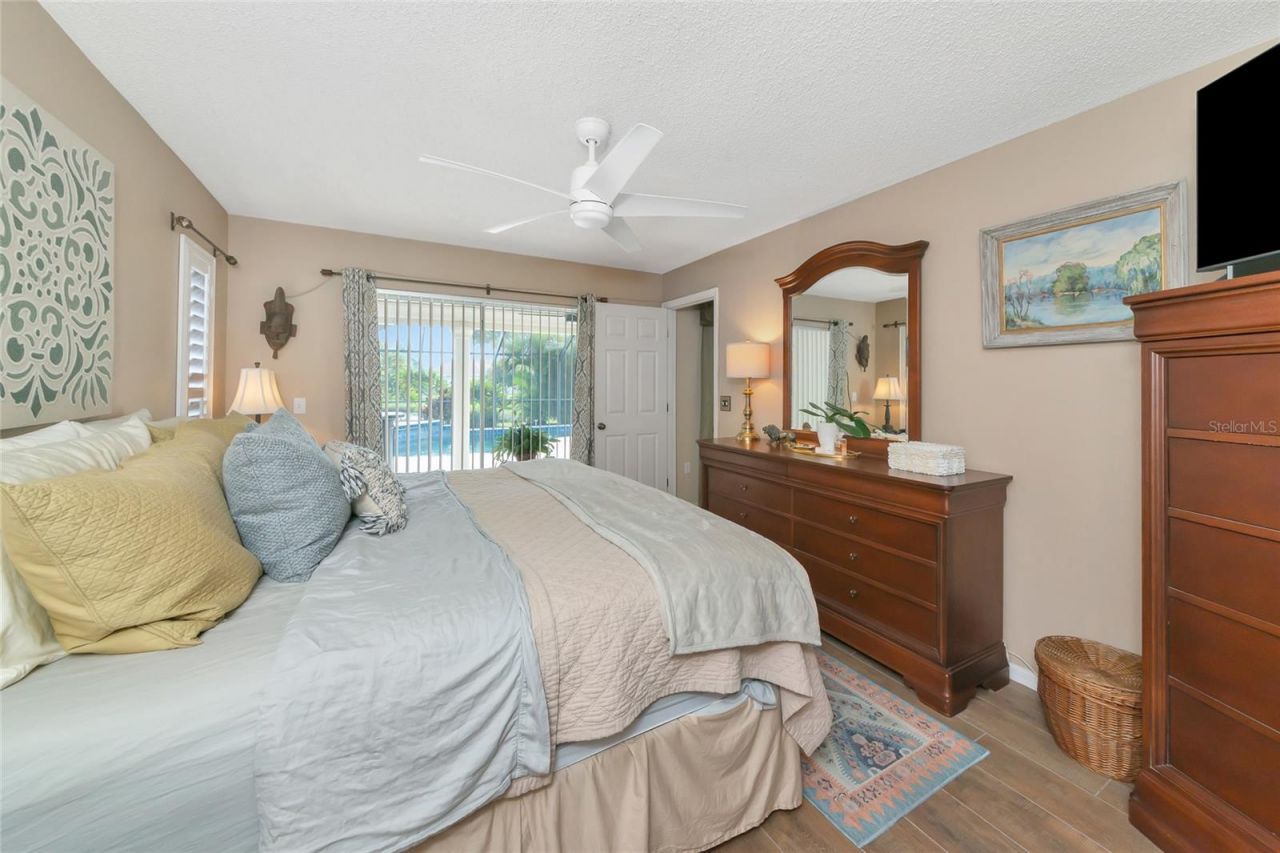 5717 28th Street E, Bradenton, FL 34203 Photo