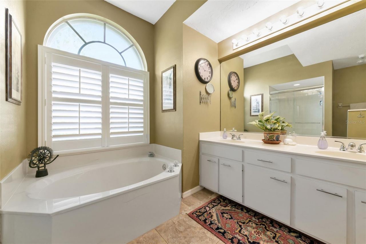 5717 28th Street E, Bradenton, FL 34203 Photo