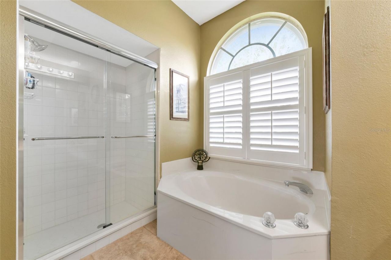 5717 28th Street E, Bradenton, FL 34203 Photo