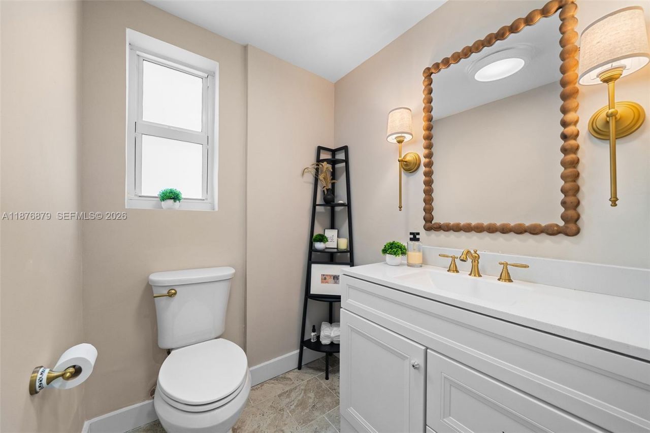 642 86th St, Miami Beach, FL 33141 Photo