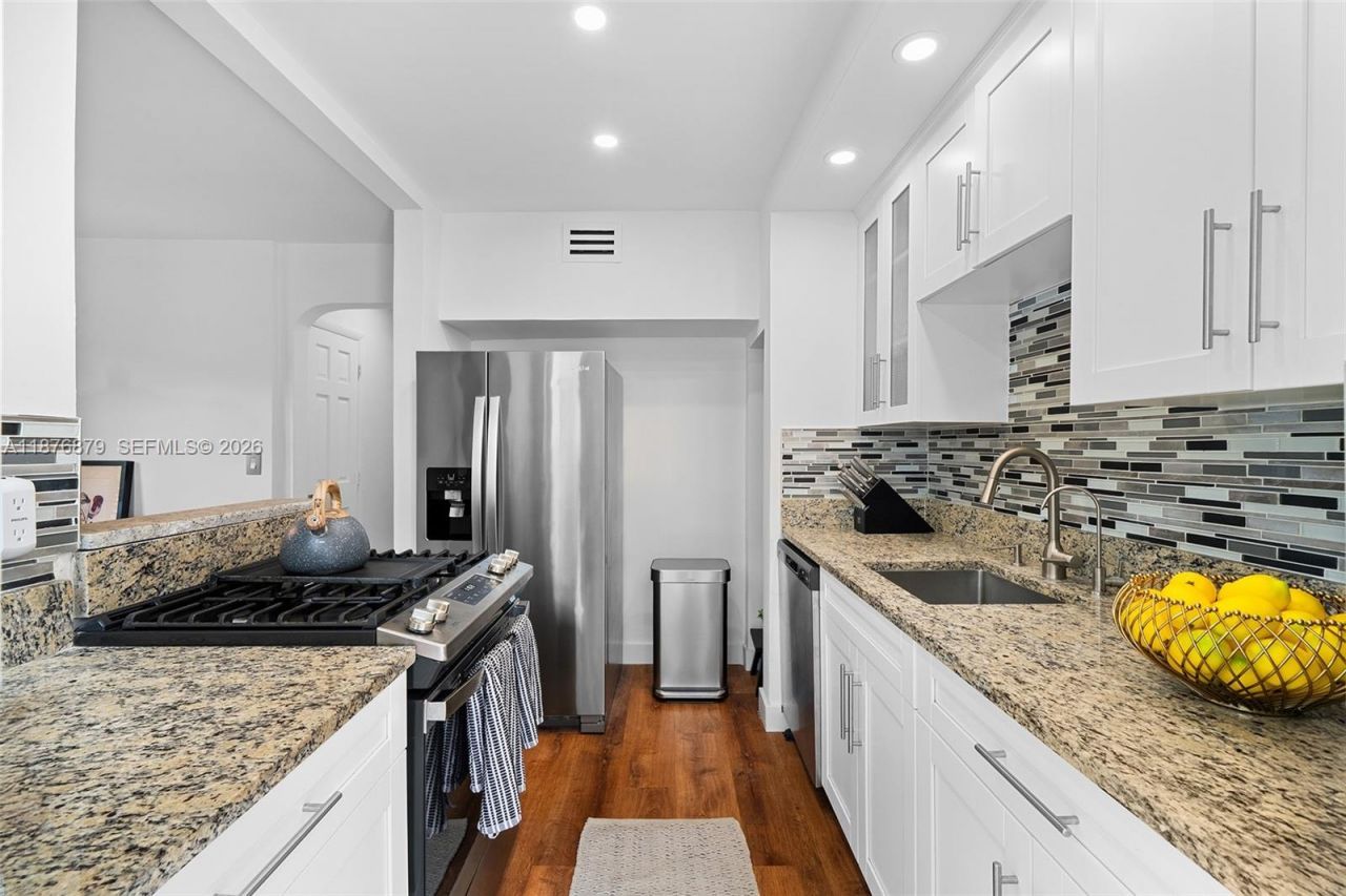 642 86th St, Miami Beach, FL 33141 Photo