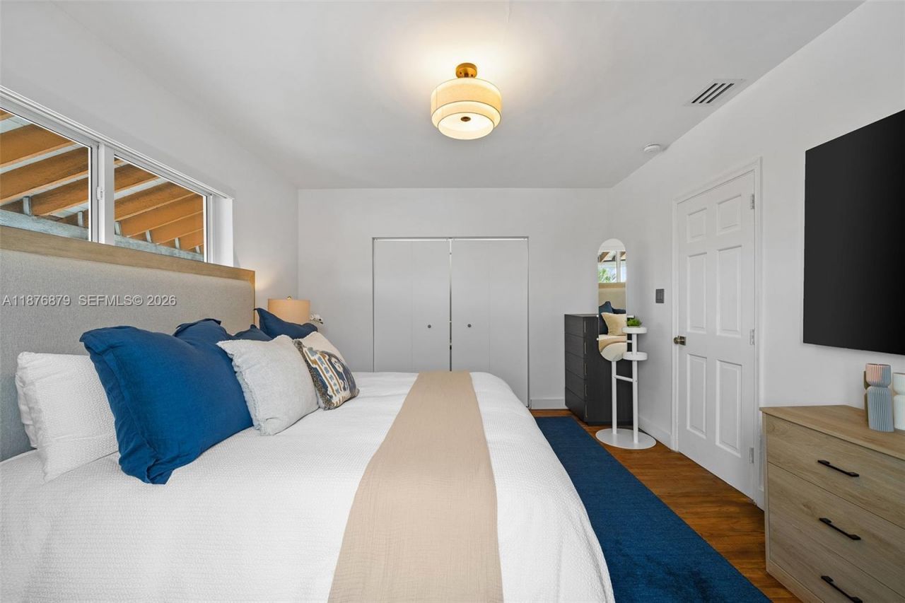 642 86th St, Miami Beach, FL 33141 Photo