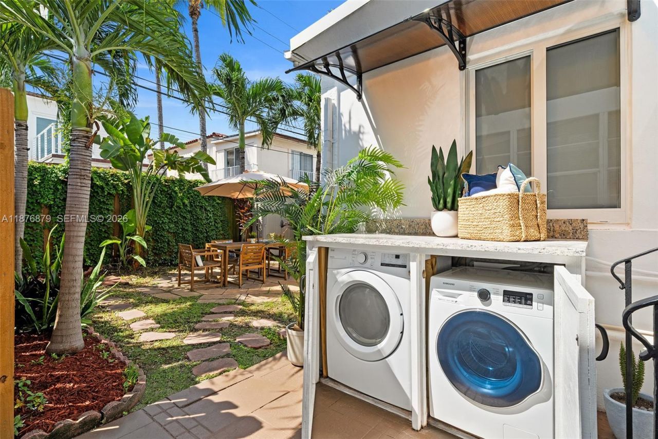 642 86th St, Miami Beach, FL 33141 Photo