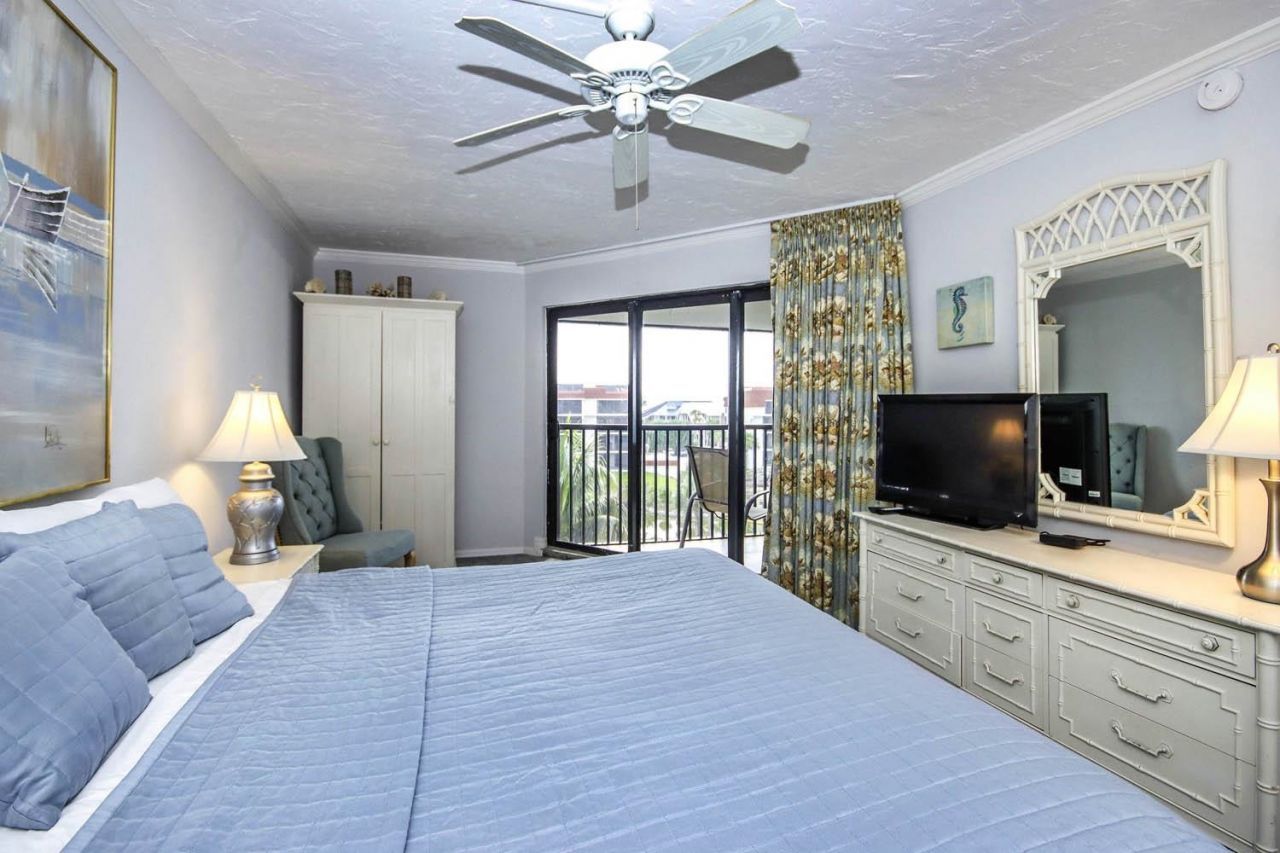 2445 W Gulf Dr, Unit B-44, Sanibel, FL 33957 Photo