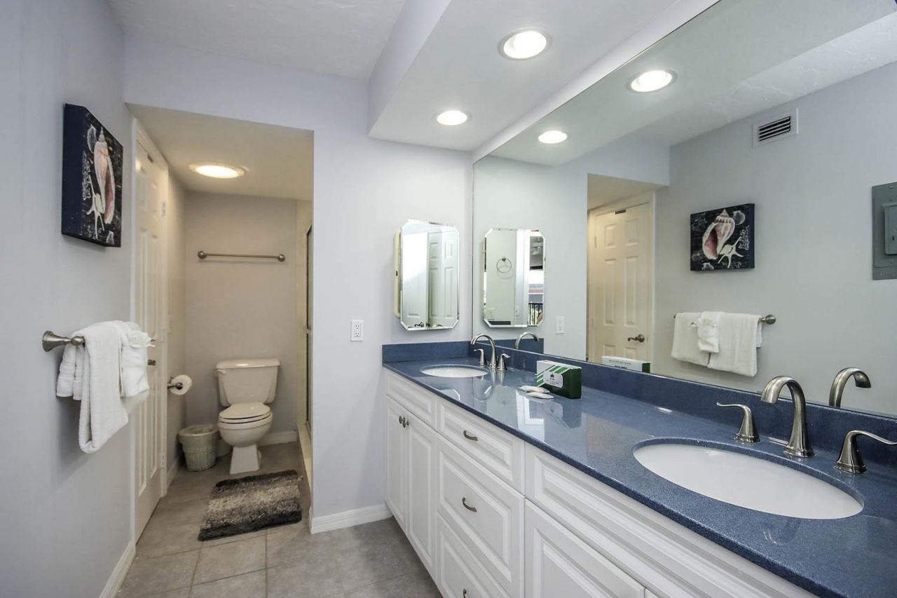2445 W Gulf Dr, Unit B-44, Sanibel, FL 33957 Photo