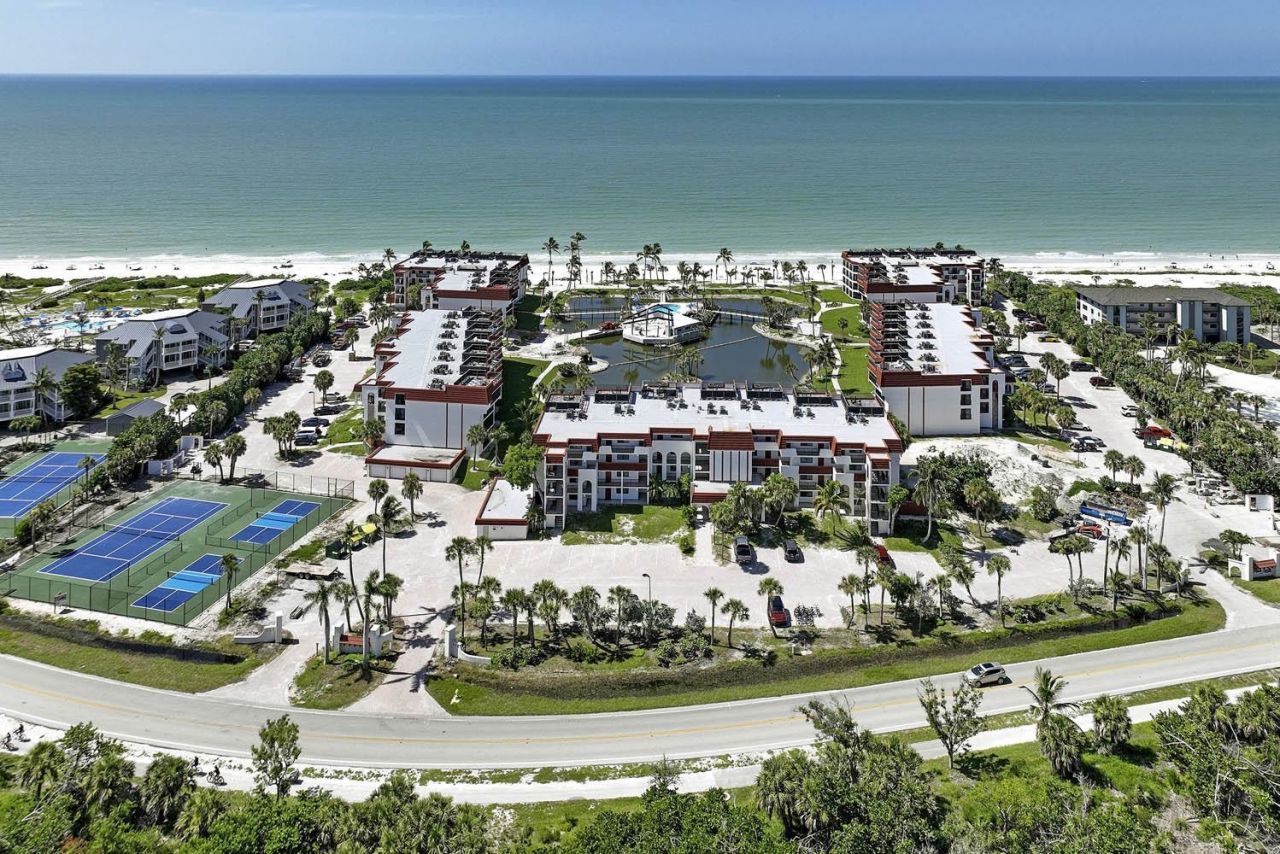 2445 W Gulf Dr, Unit B-44, Sanibel, FL 33957 Photo