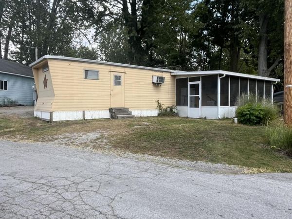 9246 Elm Drive, Lakeview, OH 43331