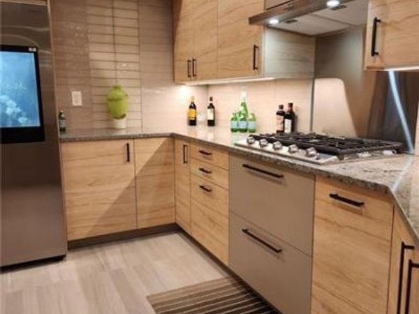 1906 KOLB FARM Circle, Marietta, GA 30008