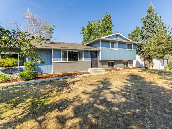 4328 S Farr Rd, Spokane Valley, WA 99206