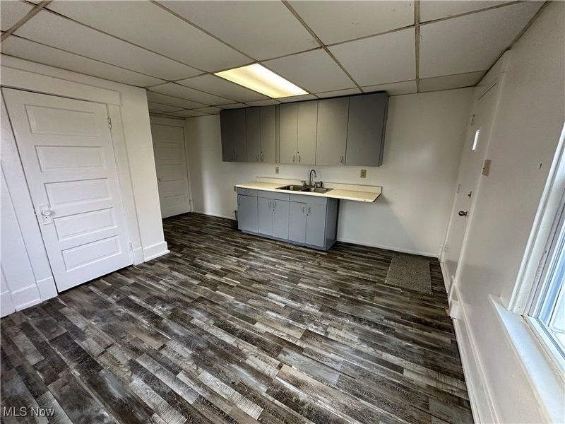 696 Gaylord Avenue, Brookfield Township, OH 44438 Photo 5