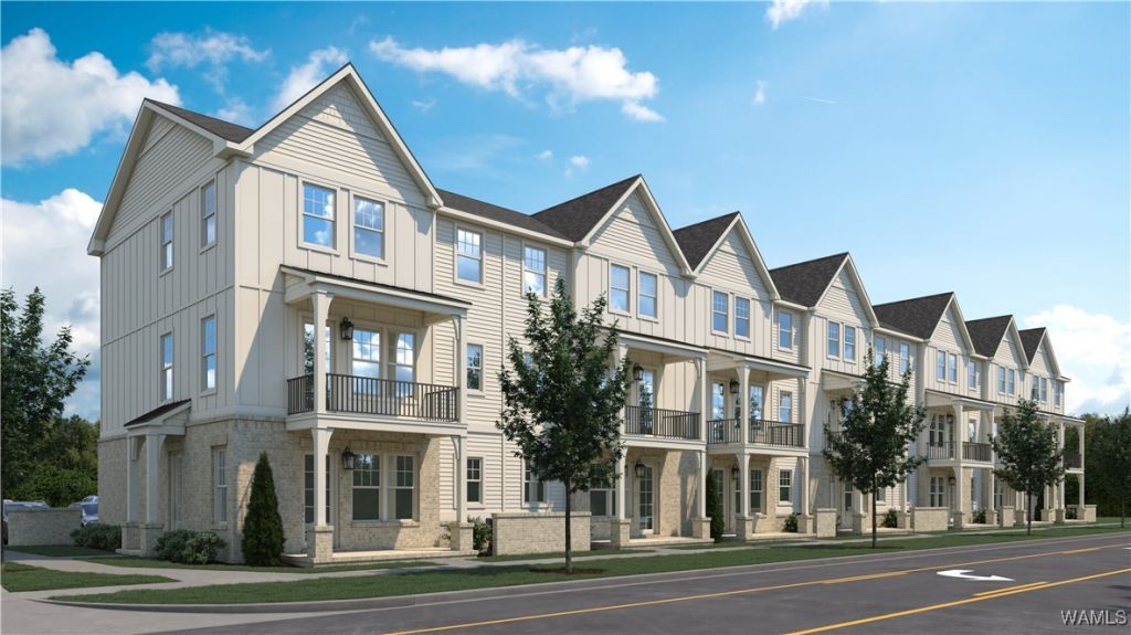 1446 15th Avenue Tuscaloosa, AL 35401