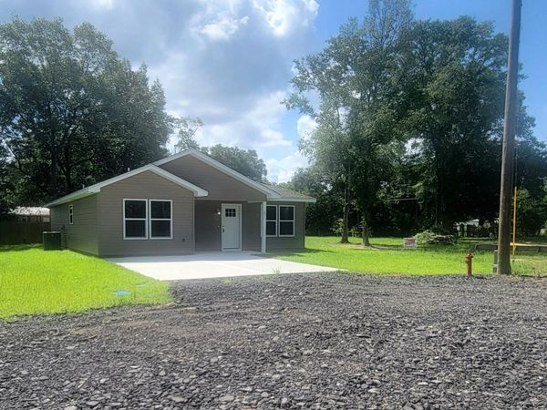 47 Cedar Hill Court, DeFuniak Springs, FL 32433