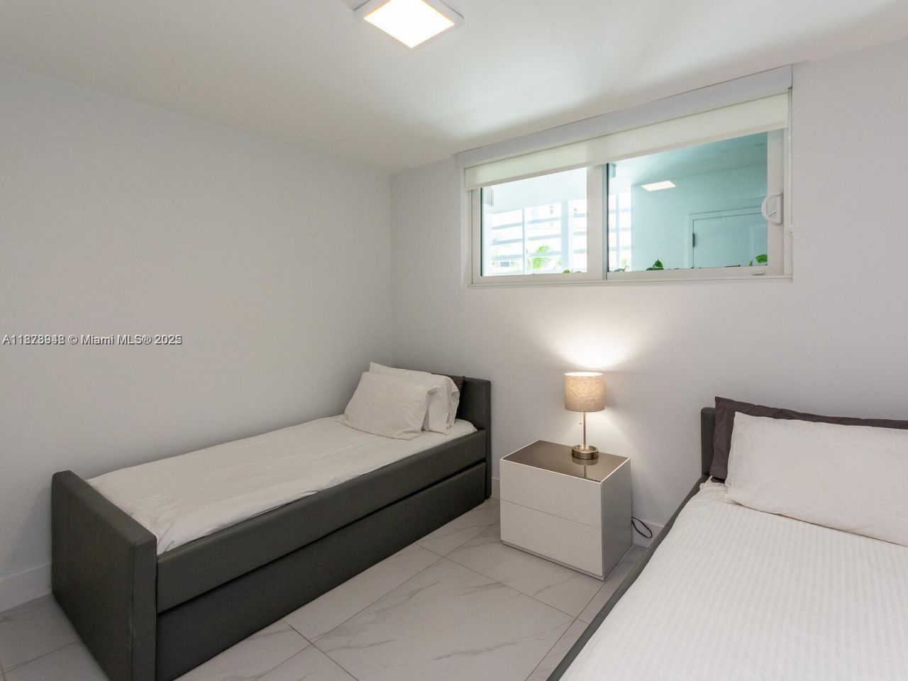 9821 E Bay Harbor Dr, Unit 502, Bay Harbor Islands, FL 33154 Photo