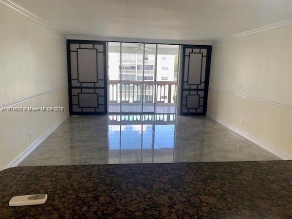 901 NE 14th Ave, Unit 407, Hallandale Beach, FL 33009