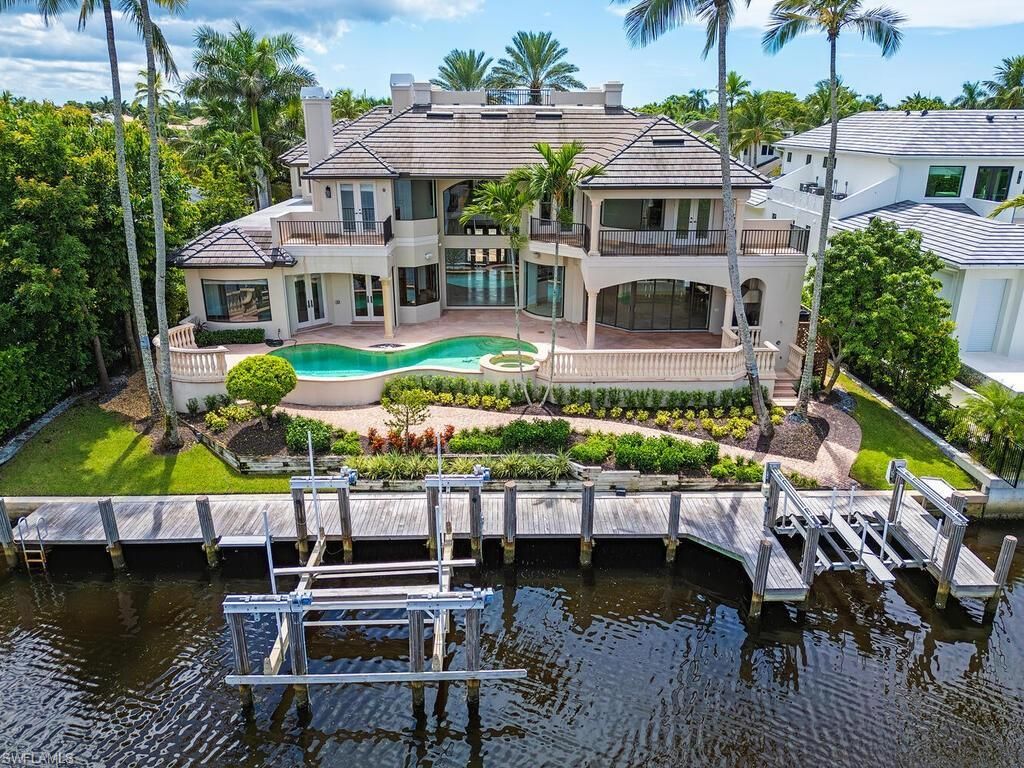 651 21st Ave S, Naples, FL 34102 Photo
