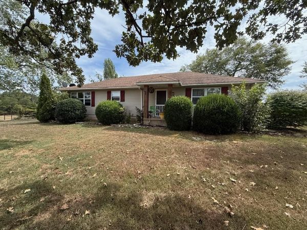 7882 Highway V , Myrtle, MO 65778