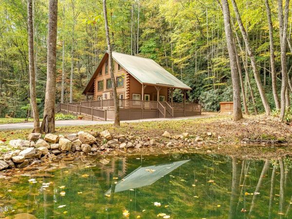 268 A Moreland Drive, Butler, TN 37640