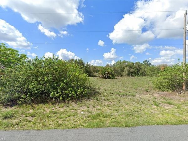 855 Sea Urchin CIR, FORT MYERS, FL 33913