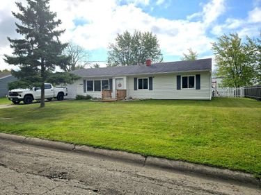 418 E Hamilton Avenue, Baudette, MN 56623