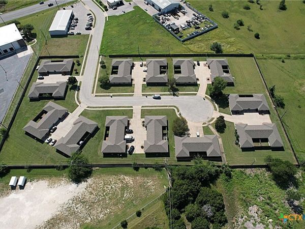 902 Mcdaniel Circle , Killeen, TX 76543