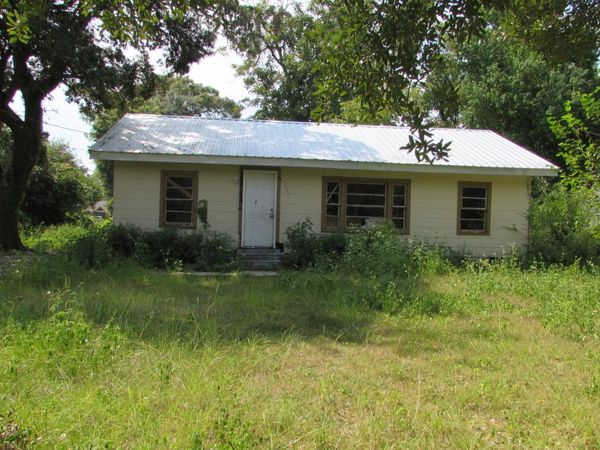 2801 Gulf Avenue, Gulfport, MS 39501