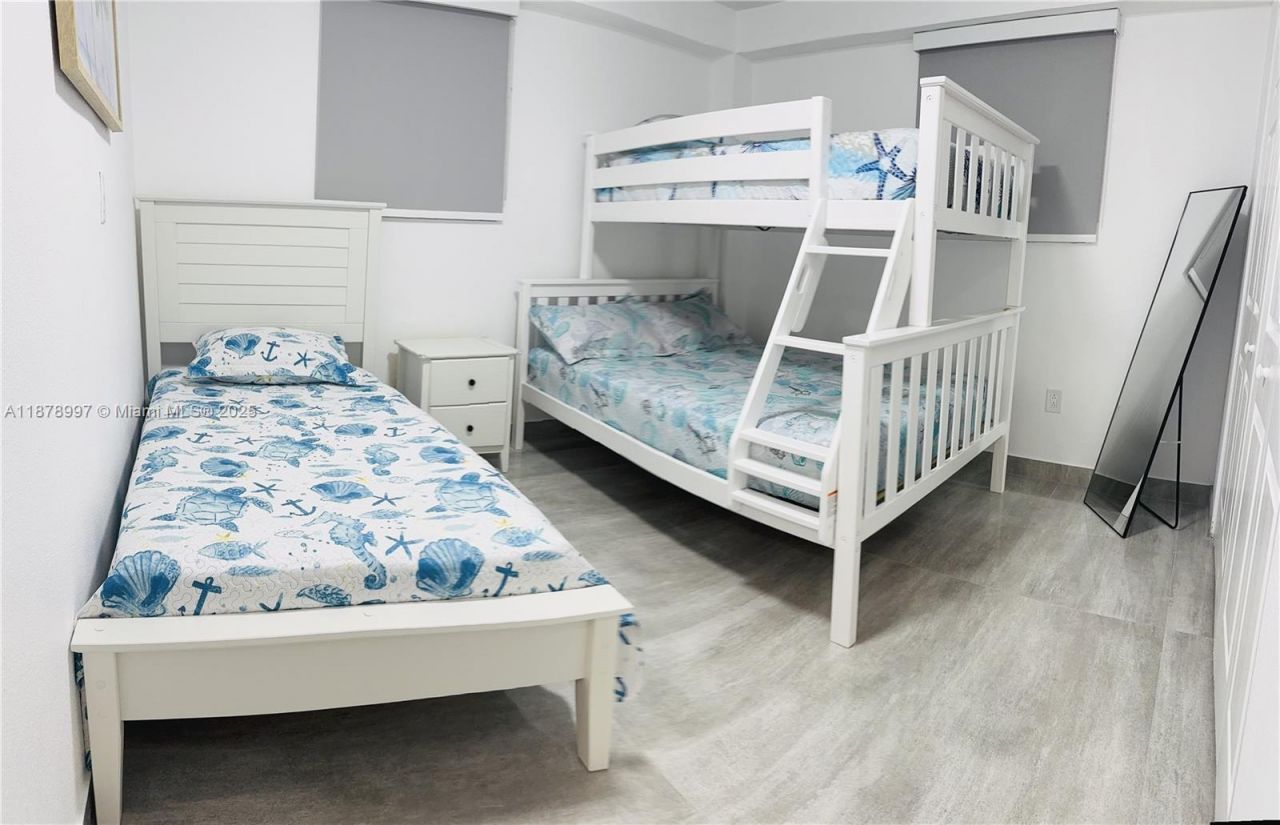 60 SE Marlin Ave, Key Largo, FL 33037 Photo