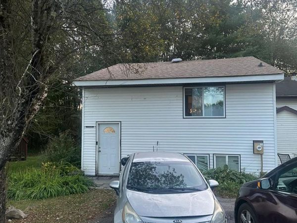 15 Medallion Road, Kiamesha Lake, NY 12751