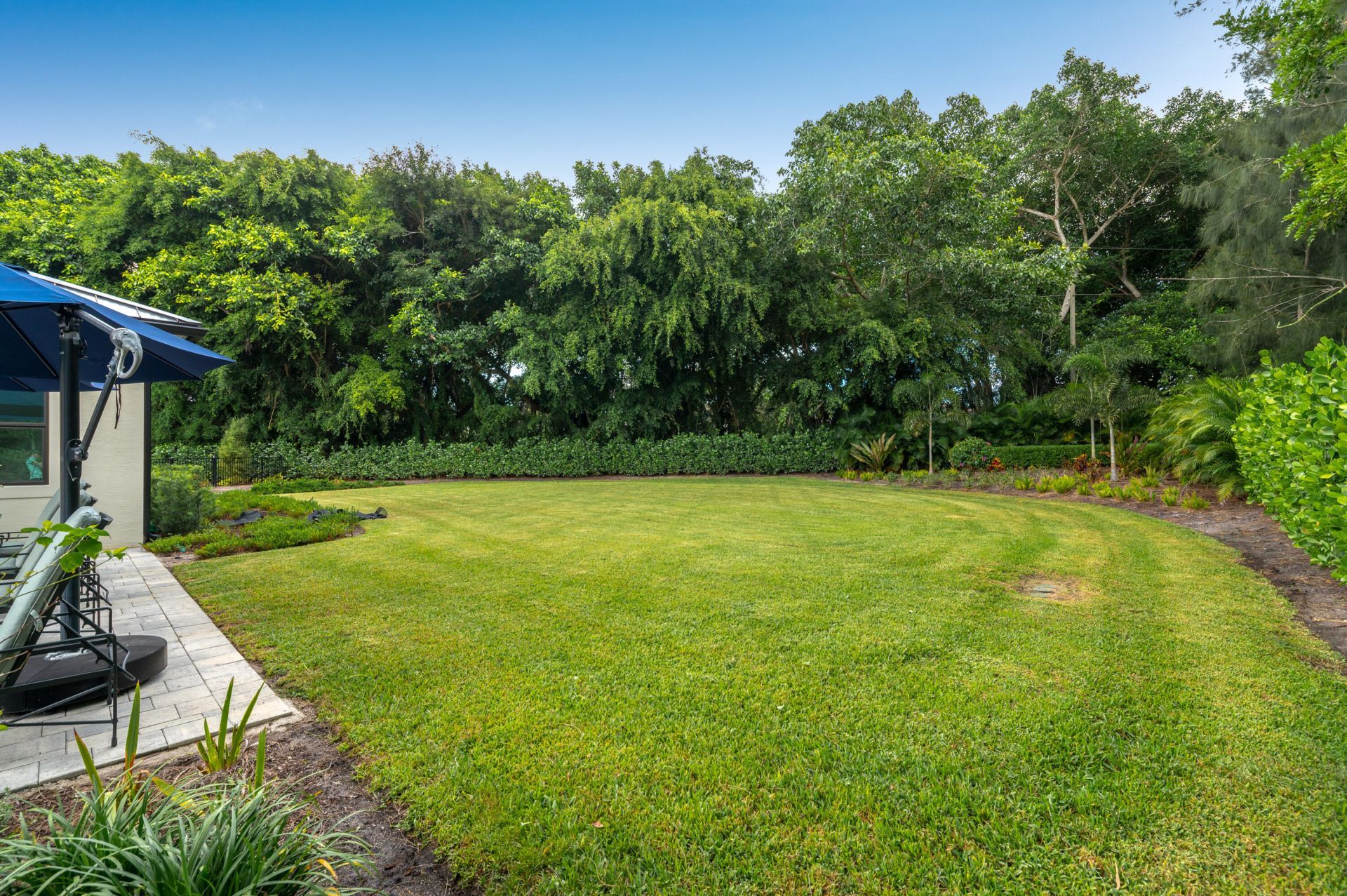 3800 SE Bent Banyan Way, Stuart, FL 34997 Photo