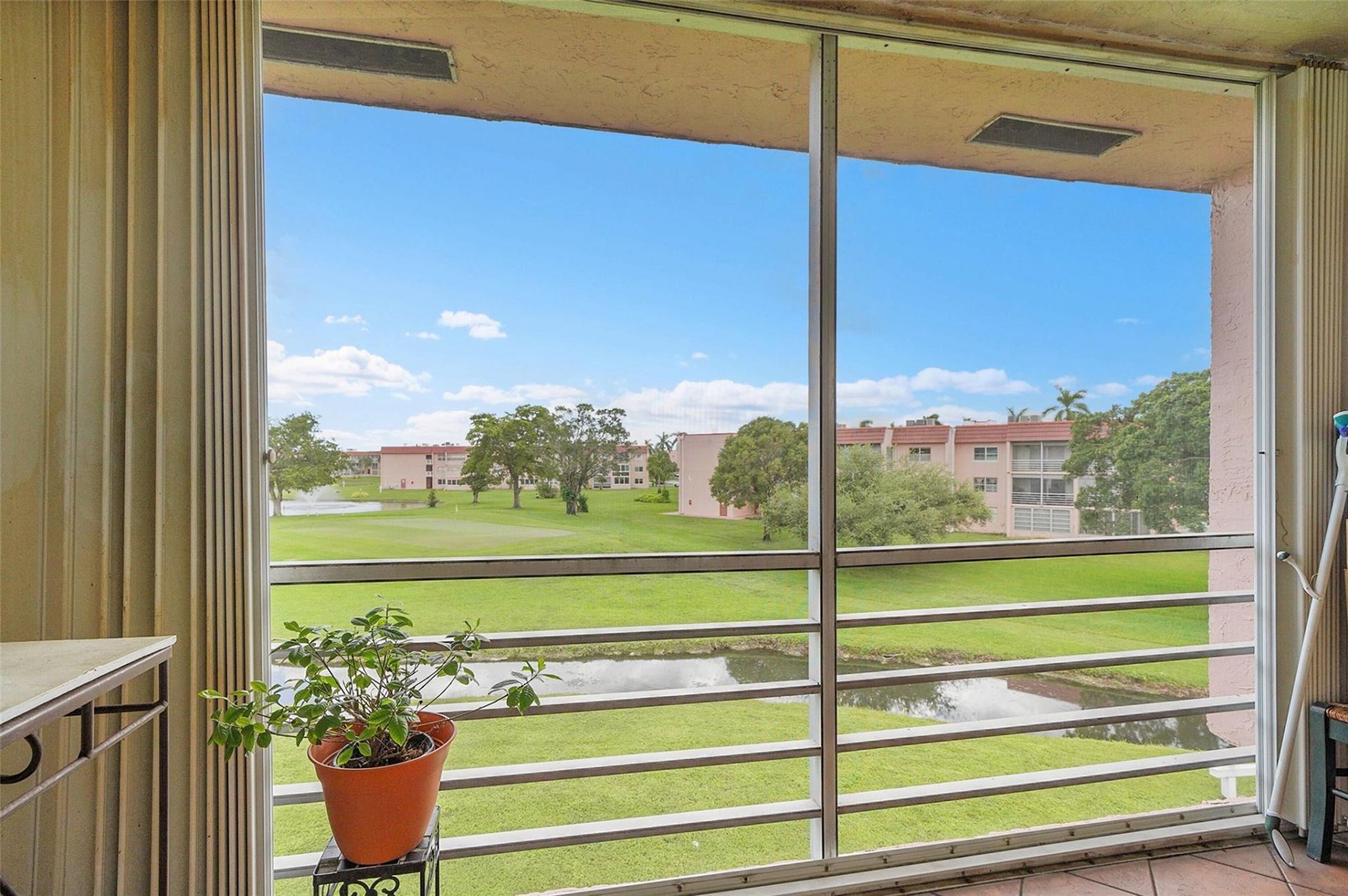 9481 Sunrise Lakes Boulevard, Unit 310, Sunrise, FL 33322 Photo