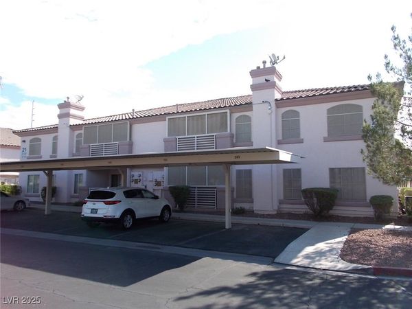 4555 E Sahara Avenue, Unit 284, Las Vegas, NV 89104