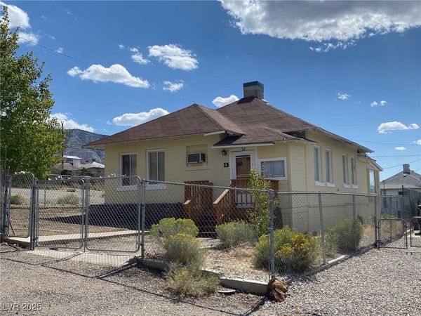 13 Avenue B , McGill, NV 89318