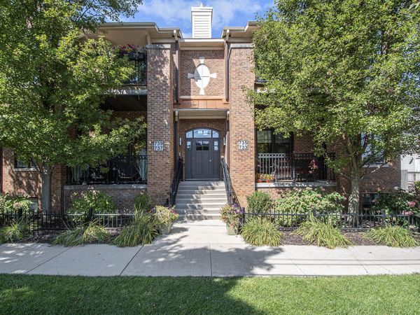 735 Bagley Avenue SE, Unit 8, East Grand Rapids, MI 49506