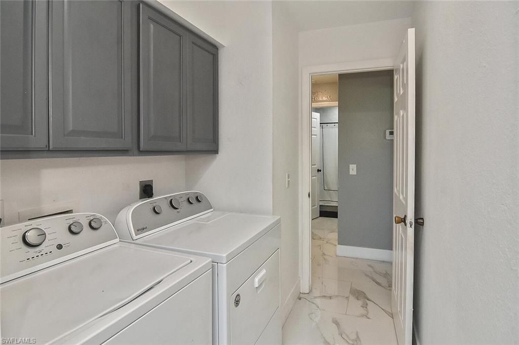 1713 NE 4th Ave, Cape Coral, FL 33909 Photo