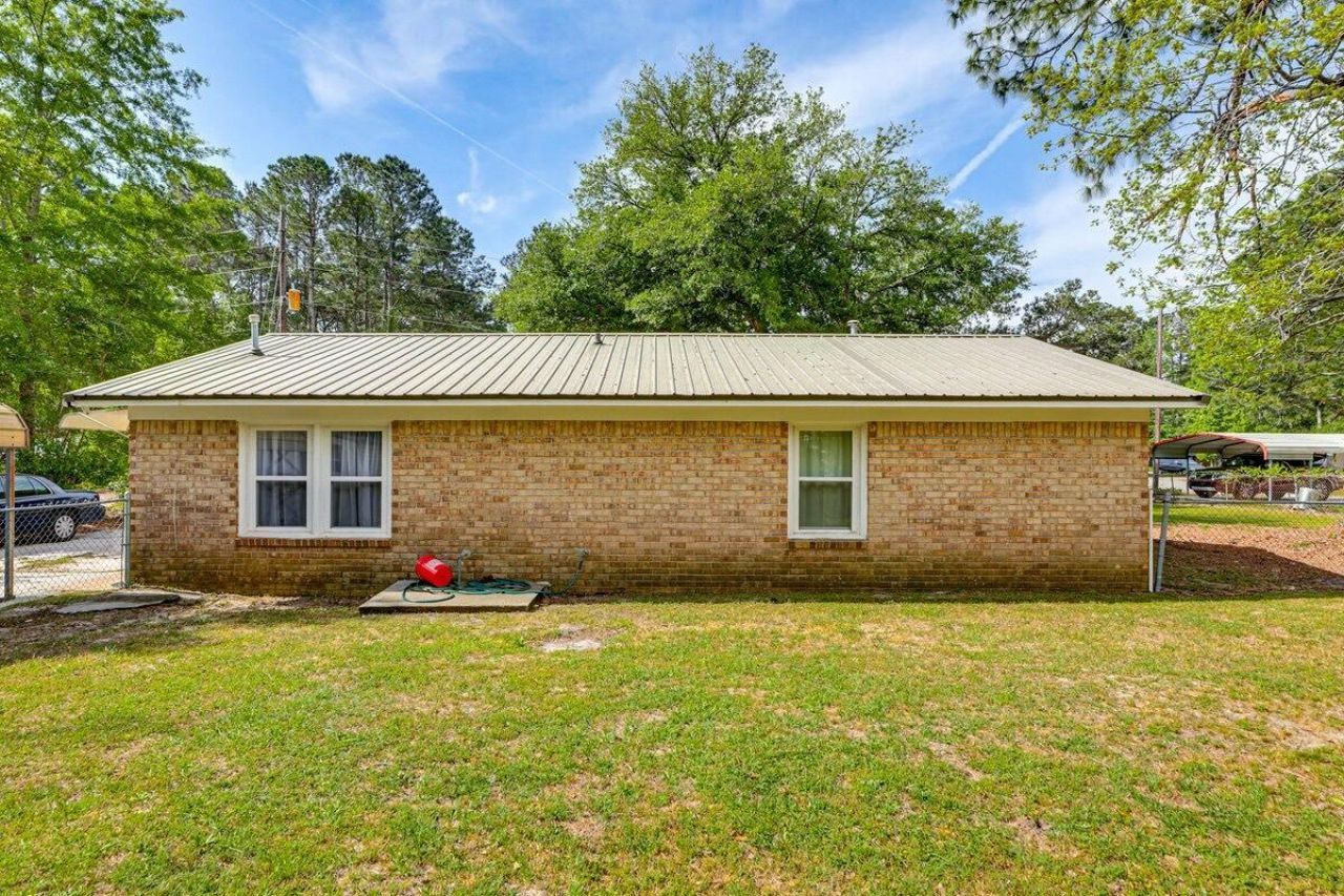 251 Industrial Road Photo 24