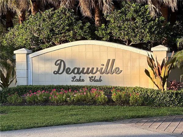 5708 Deauville CIR, Unit J101, NAPLES, FL 34112