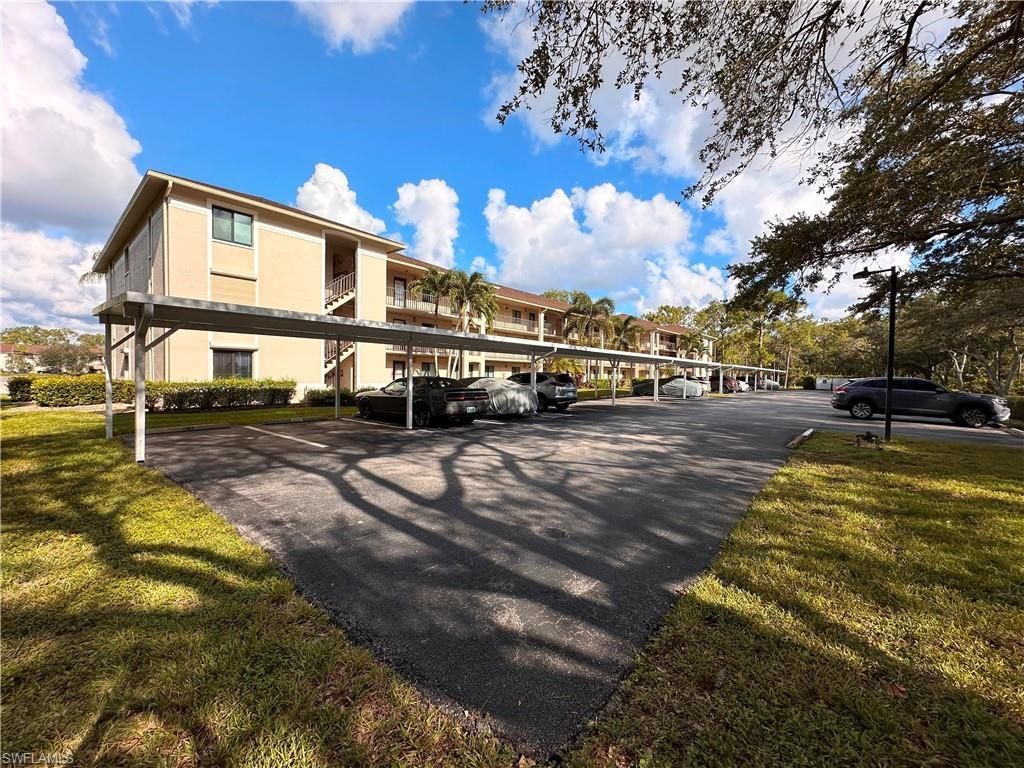 5708 Deauville Cir, Unit J101, Naples, FL 34112 Photo
